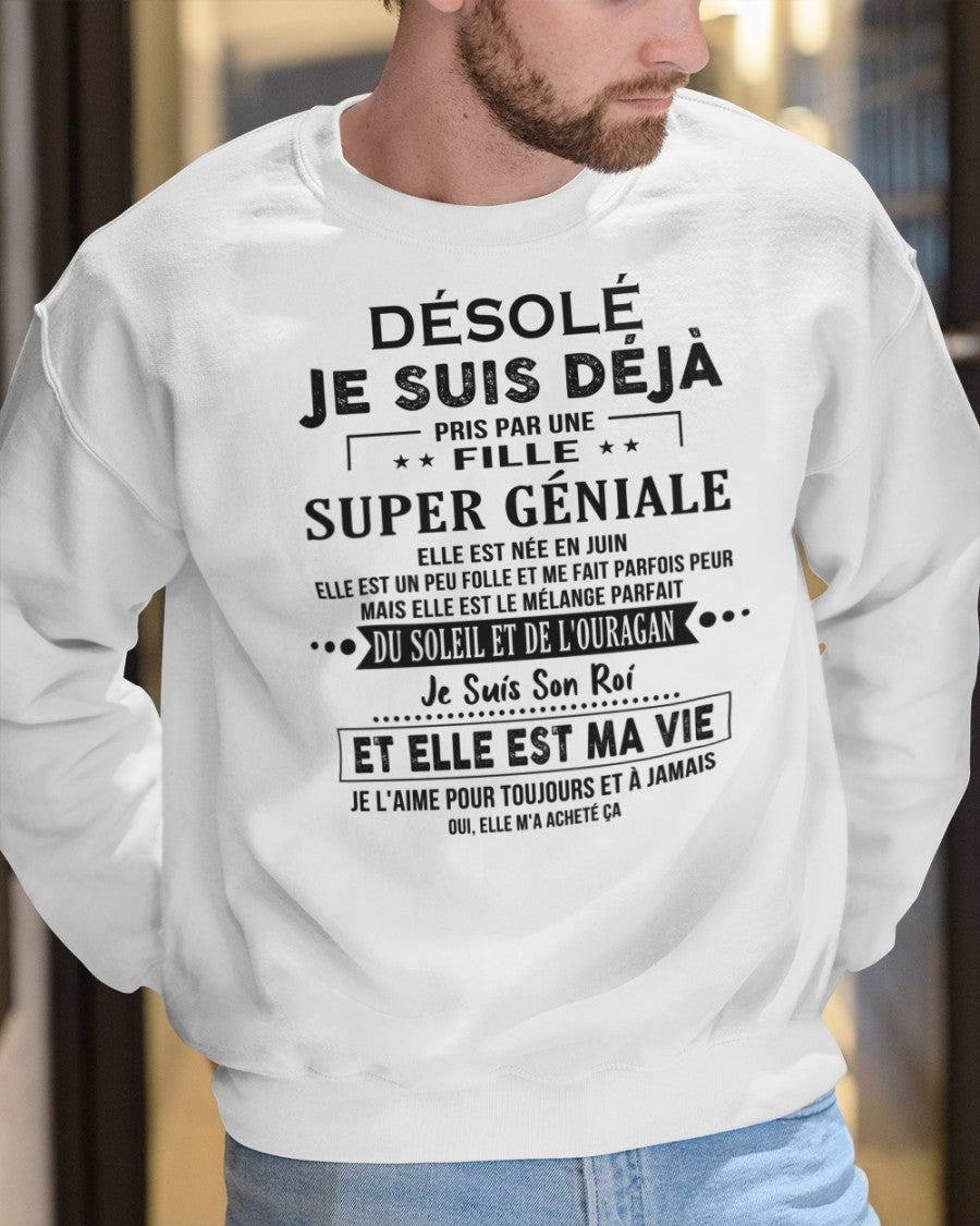 Juin - Petite amie incroyable née en Juin - Le cadeau parfait pour son petit ami - SUN06 (SKU.FR.SS-06)