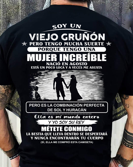 Camiseta Hombre Viejo Gruñón Regalo Para Esposo O Novio - Mujer Increíble Nacida En Agosto (SKU2604-270-08) - SUN08