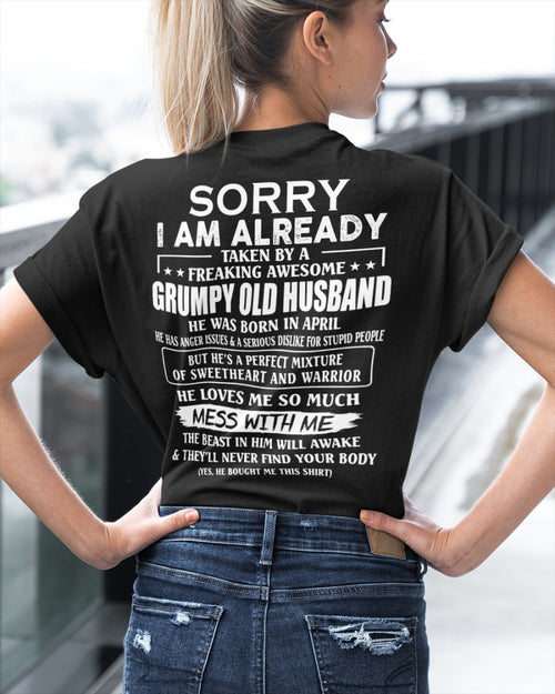 Awesome husband April - Perfect gift for your wife - SUN04 (SKU88-88-04)