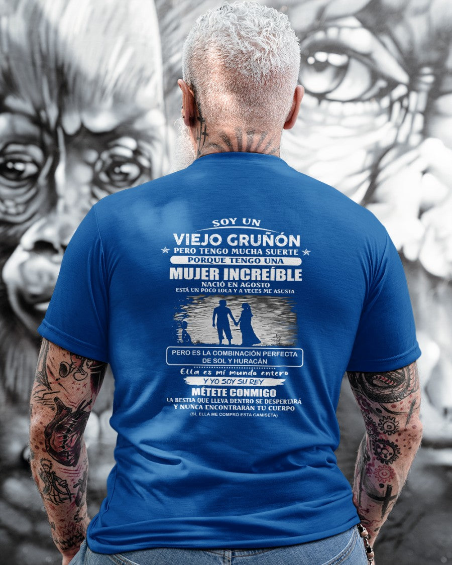 Camiseta Hombre Viejo Gruñón Regalo Para Esposo O Novio - Mujer Increíble Nacida En Agosto (SKU2604-270-08) - SUN08