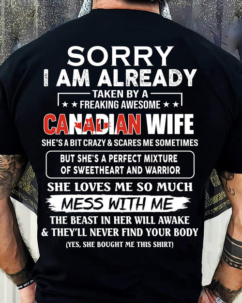 Awesome Canadian wife - Funny gift - The Perfect gift for your husband - (SKUT8-NK) - SUN CANADIAN
