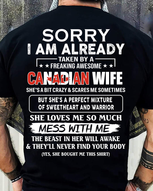 Awesome Canadian wife - Funny gift - The Perfect gift for your husband - (SKUT8-NK) - SUN CANADIAN