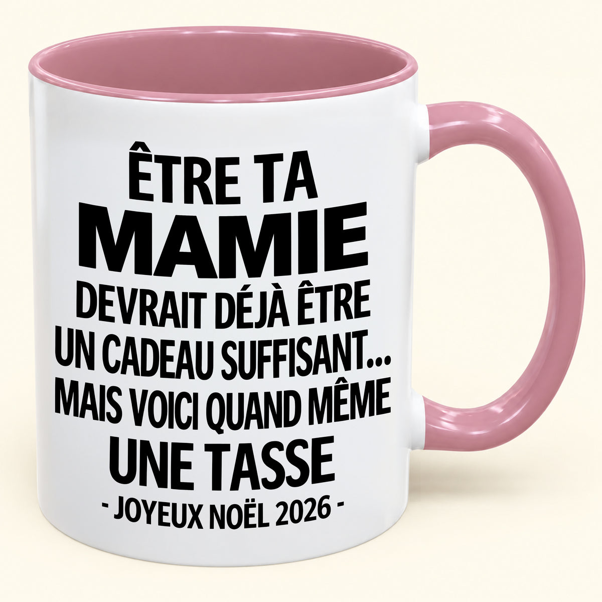 Être ta mamie est déjà un cadeau suffisant – Mug bicolore humoristique – Cadeau de Noël 2026 (SKU2610-198) MUGFR
