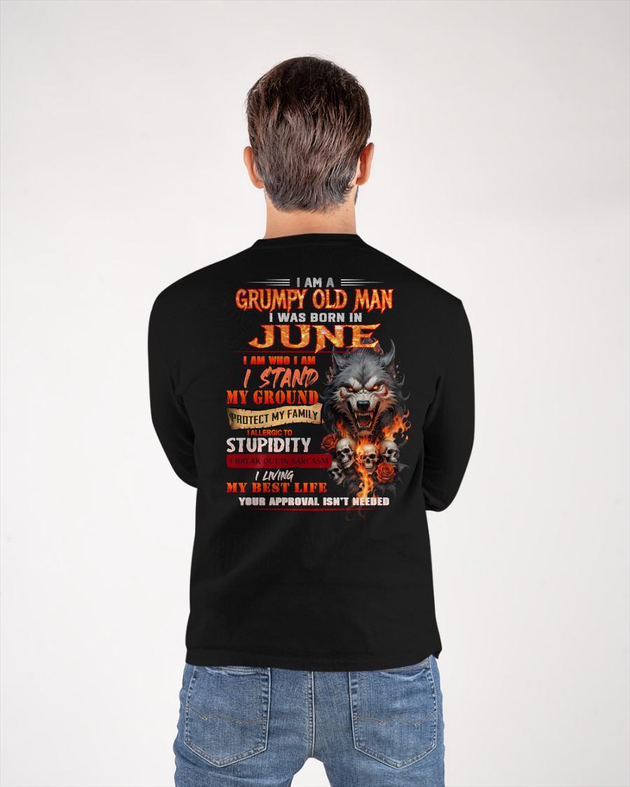 JUNE - GRUMPY OLD MAN - BIRTHDAY T-SHIRT FOR MEN - sun06 (SKU26T-01132-06)