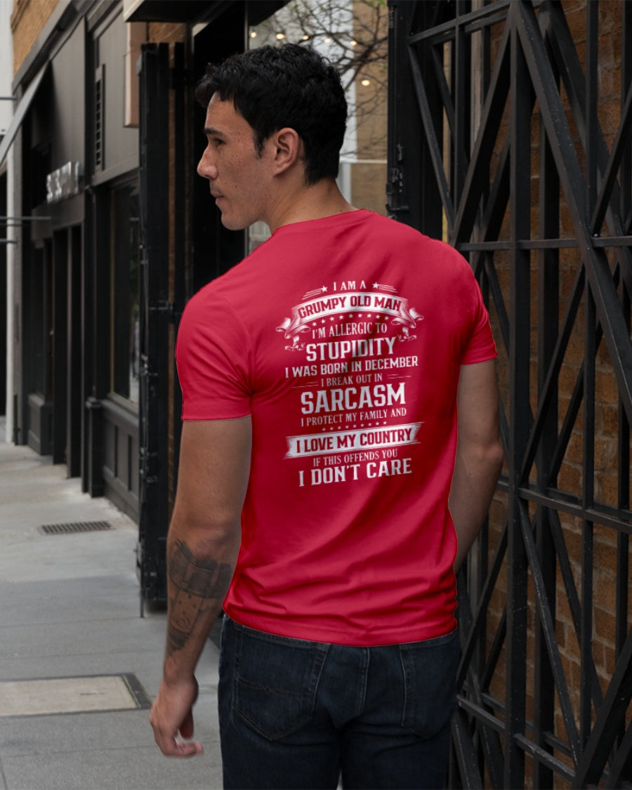 Grumpy Old Man est né en décembre - Vivi12