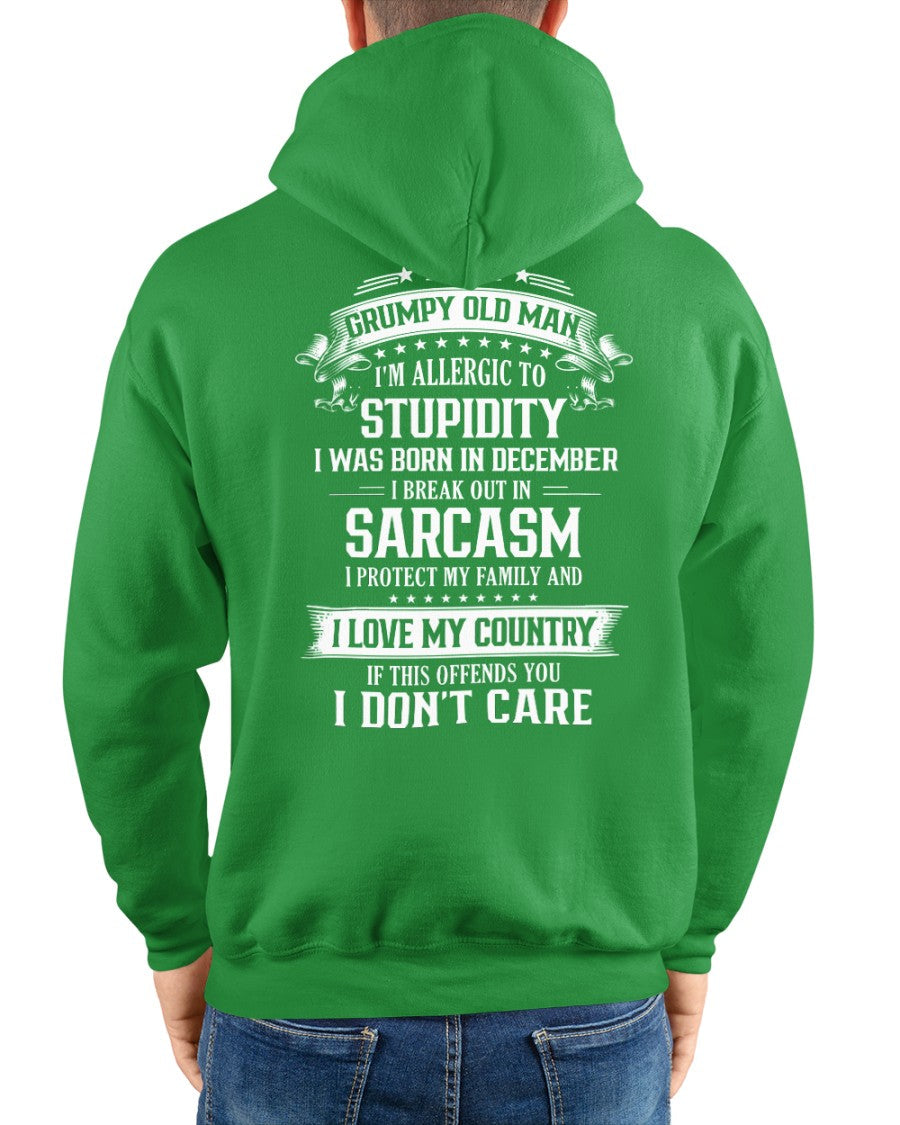 Grumpy Old Man est né en décembre - Vivi12